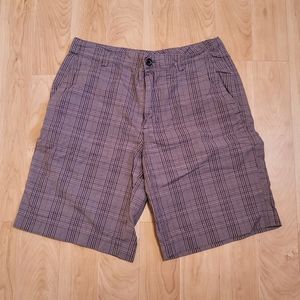 Banana Republic 54023 Plaid Casual Shorts Size 32